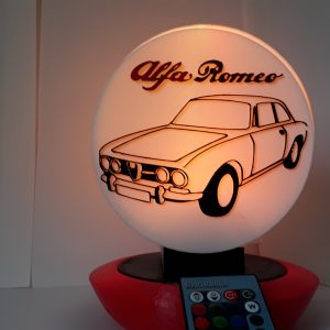 Alfa Romeo Giulia GTV luminária Led e RGB ilumina e decora.